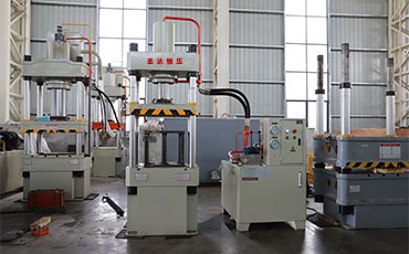 四柱液壓機(jī)操作規(guī)程和使用流程